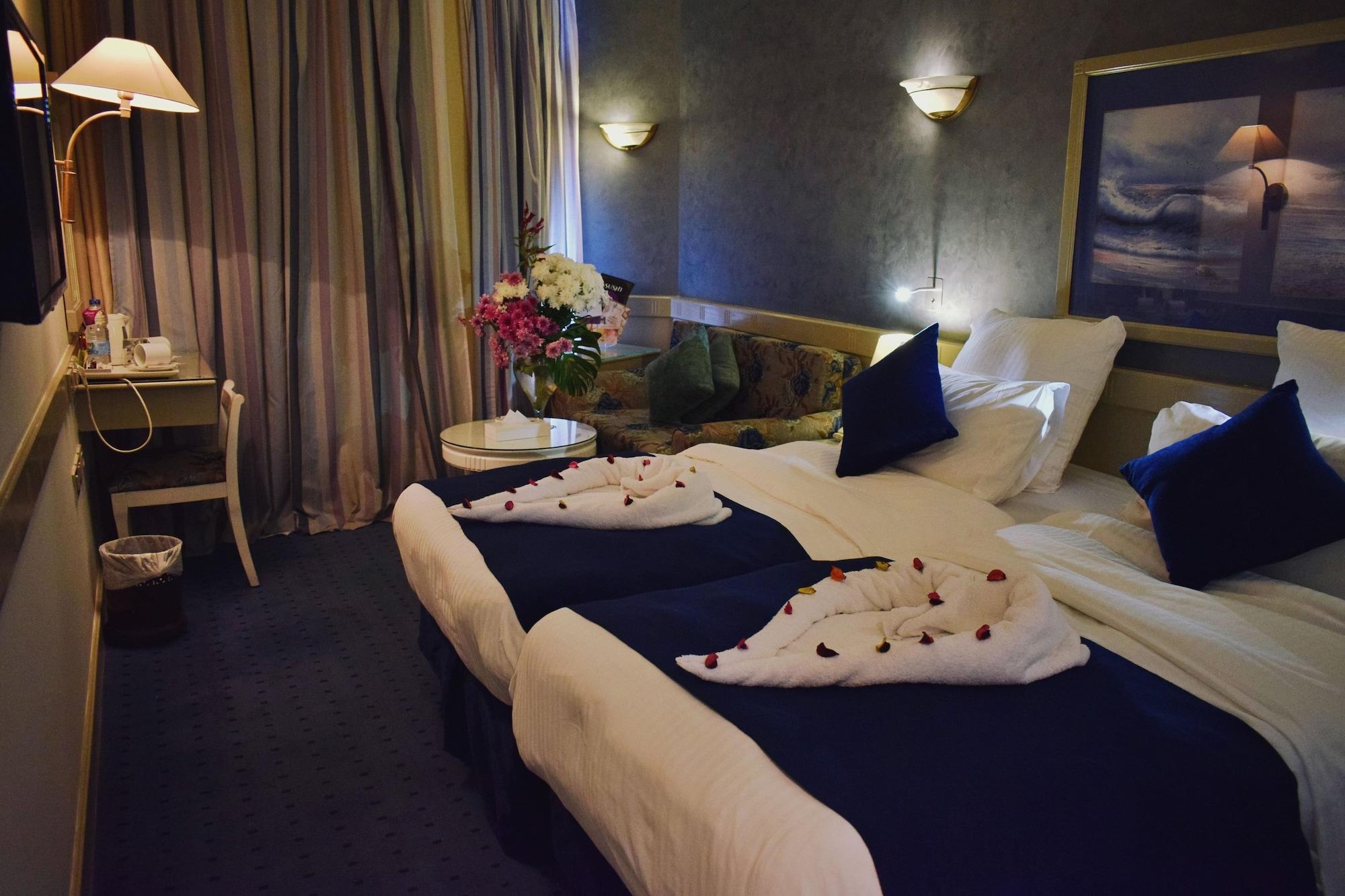Romance Alexandria